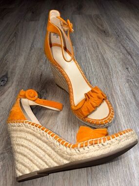 Marc Fisher Orange Suede Espadrille Wedge Sandals Size 8.5